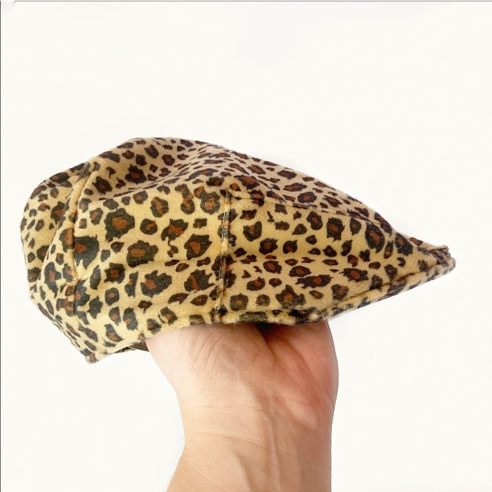 Messenger Cap Hat Leopard - Picture 3 of 3